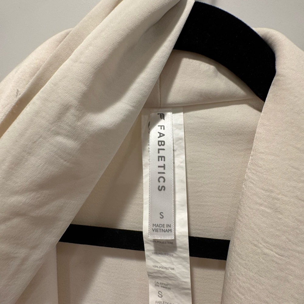 Fabletics Cream Lounge Robe - Picture 3 of 5